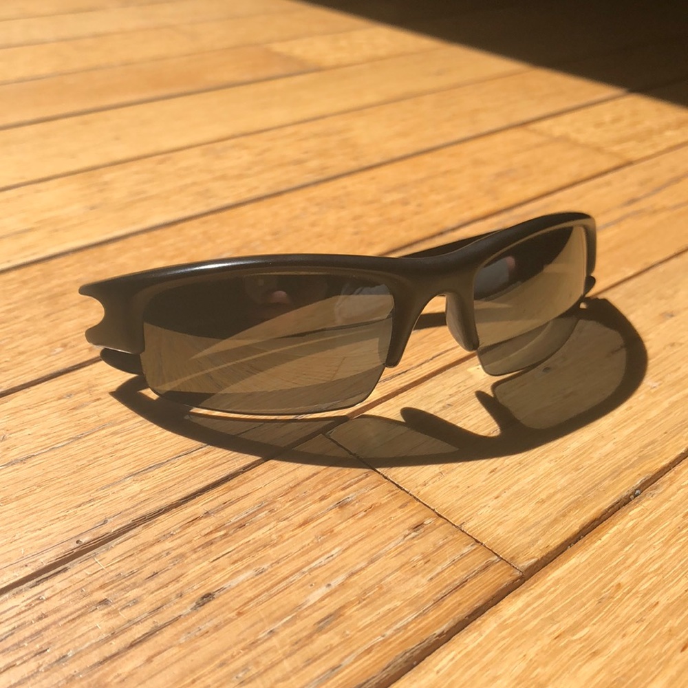 Oakley Bottlecap Sunglasses with Polarized lens